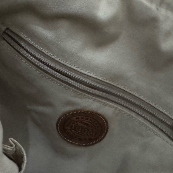 🌟HOST PICK🌟 Vintage ROOTS Milano Tribe Messenger / Laptop  Shoulder Bag✨ - Picture 9 of 16